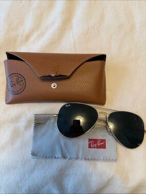 Ray-Ban Aviator Sunglasses in Black Lenses and Gold Frame- LARGE frame